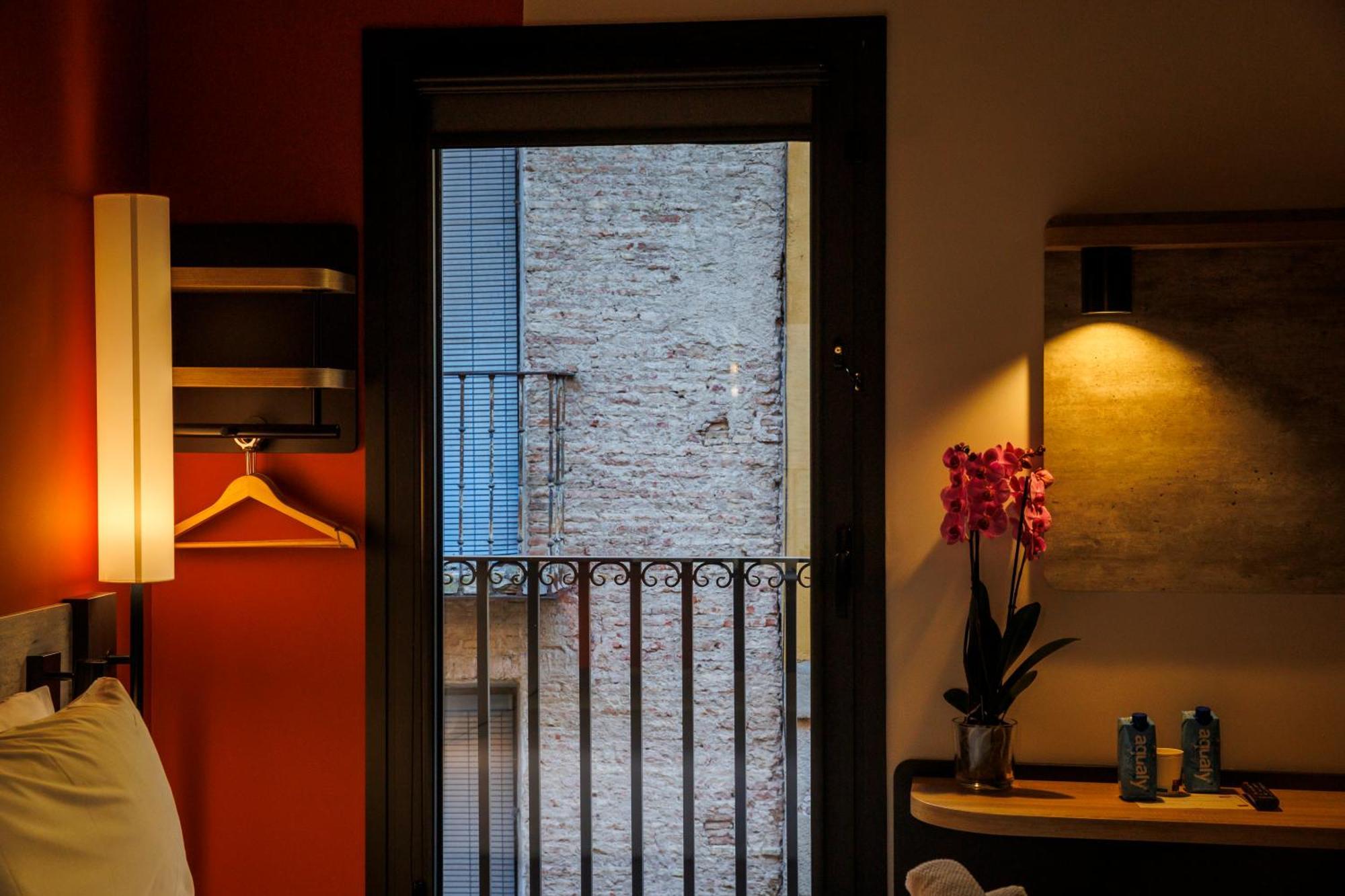 Ibis Budget Logrono Centro Exteriör bild