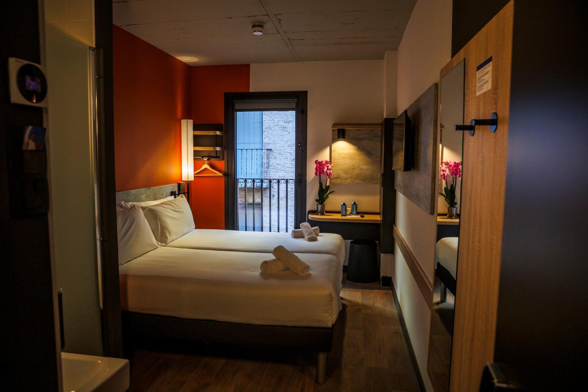 Ibis Budget Logrono Centro Hotell Exteriör bild