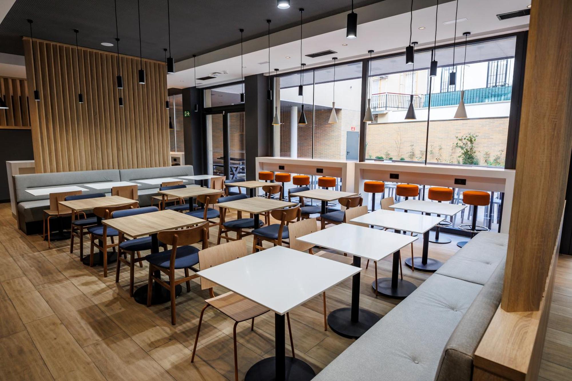 Ibis Budget Logrono Centro Exteriör bild